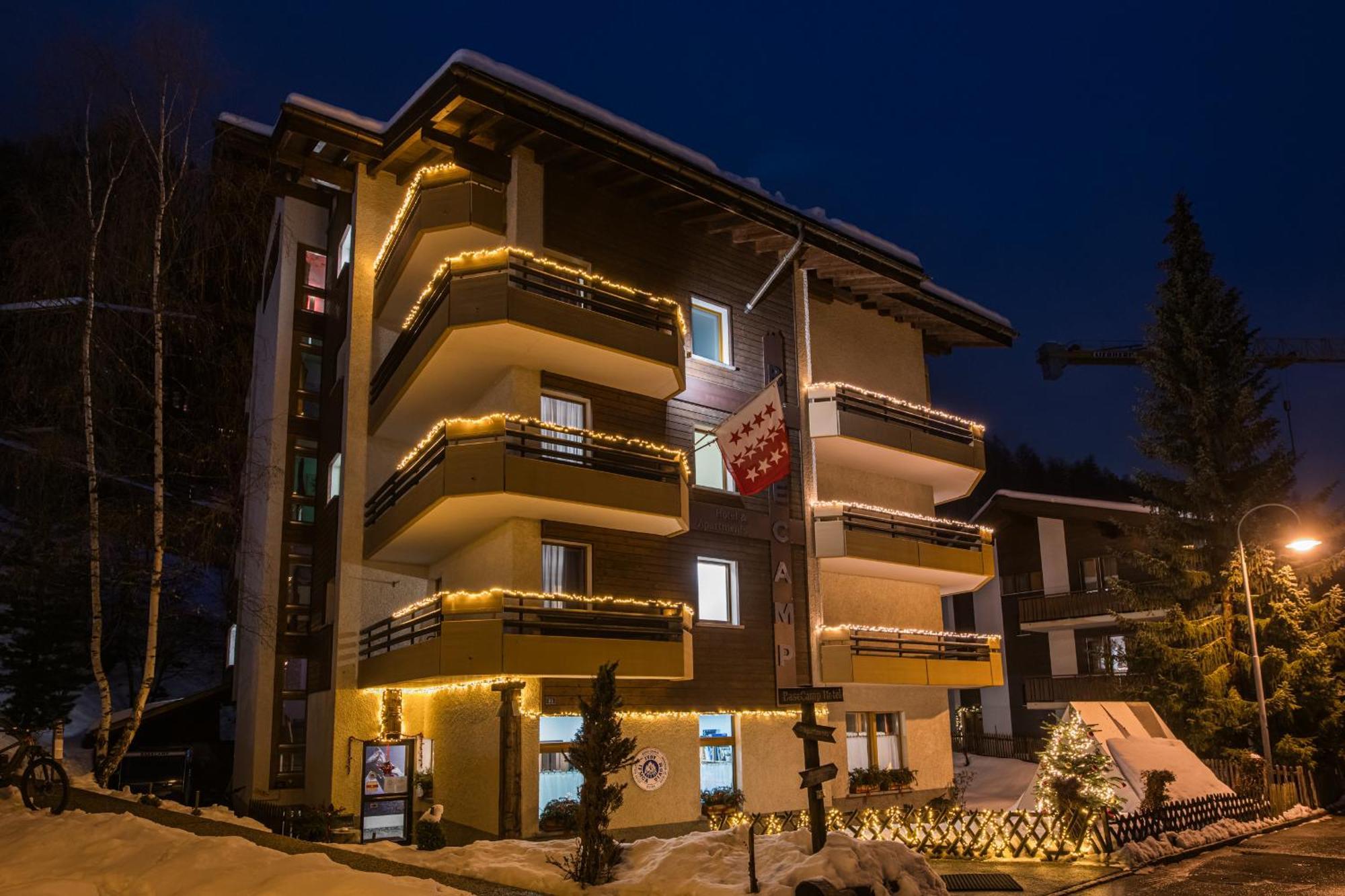 Basecamp Hotel Zermatt Eksteriør bilde