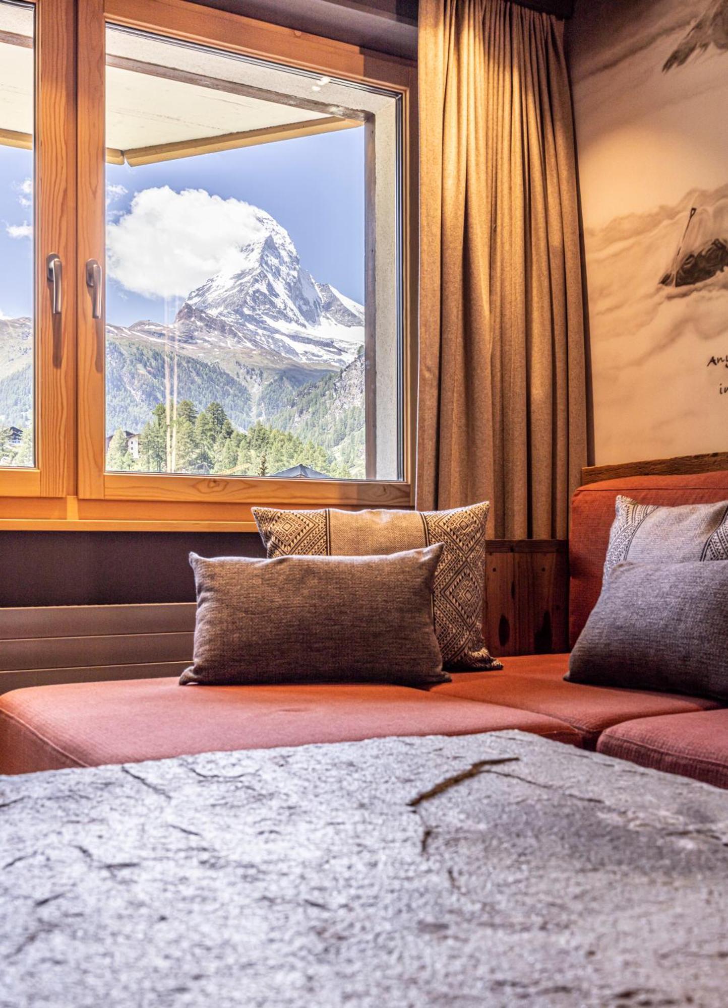 Basecamp Hotel Zermatt Eksteriør bilde
