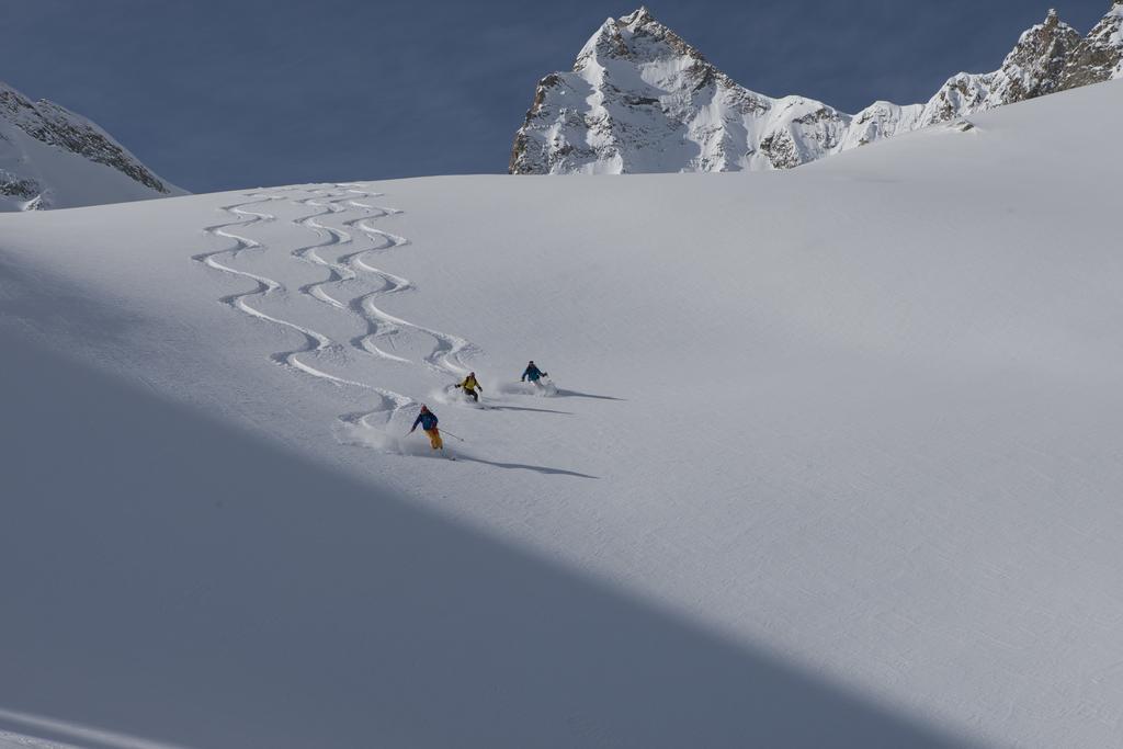 Basecamp Hotel Zermatt Eksteriør bilde